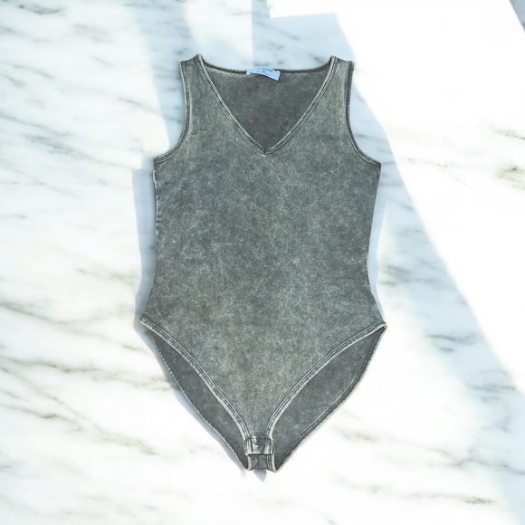 Zenana Bodysuit • Mocha - Picture 1 of 2